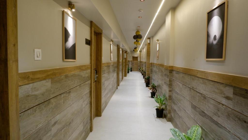 Hotel Amber Paramount Βομβάη Εξωτερικό φωτογραφία