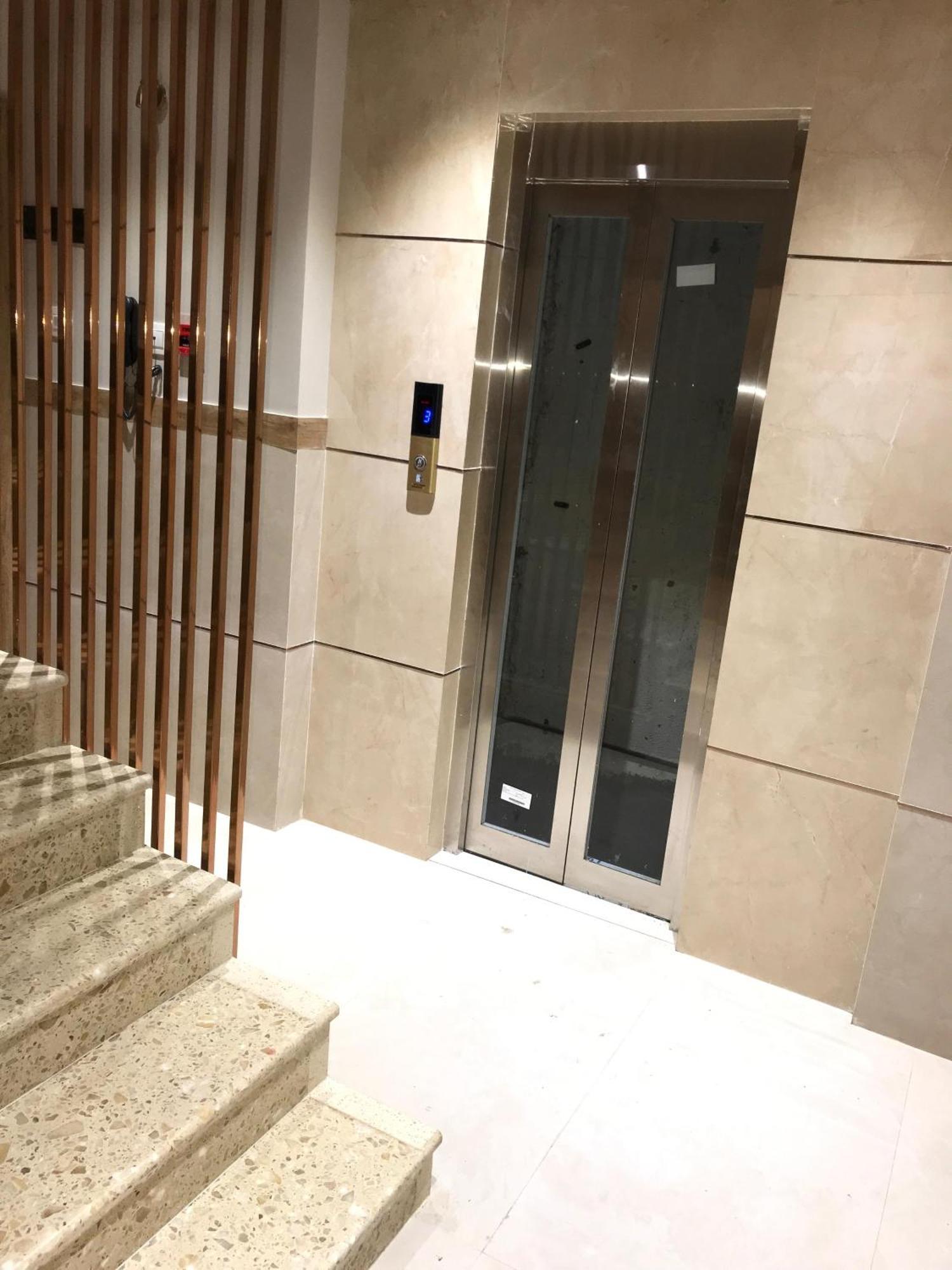 Hotel Amber Paramount Βομβάη Εξωτερικό φωτογραφία